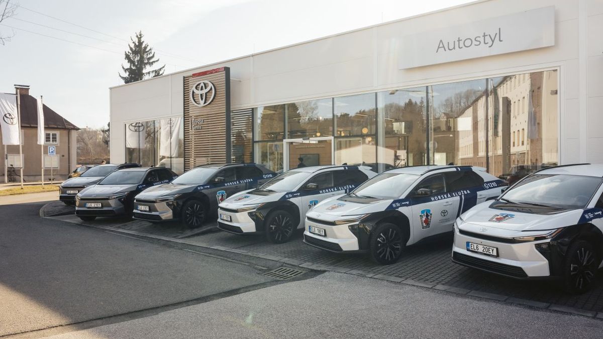 Horská služba převzala historicky první elektromobily